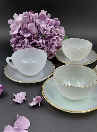 Set 4 Tazzine Arcopal Vintage