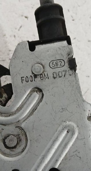 Ford 177310 3m5116700 cerradura capot focus ii 1.6