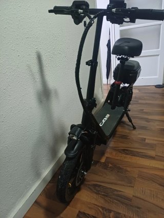 Patinete Eléctrico CQ8 Poco Uso
