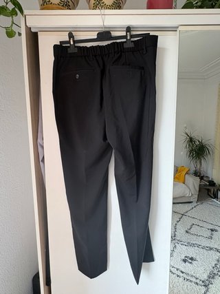 Pantalones negros nuevos