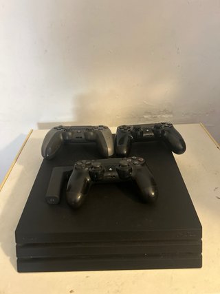 Console PS4 PRO colore nero