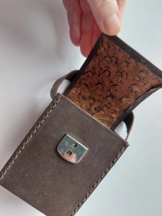 Cámara Univex A (años 30) + Estuche