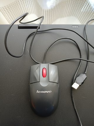 Lenovo ThinkPad R500 + mouse + caricatore