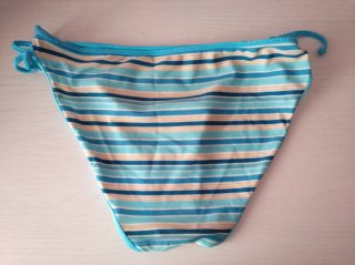 Bikini de rayas
