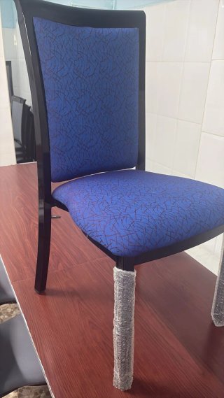 Sillas de comedor tapizadas azul