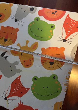 Mesa LACK y Silla MAMMUT IKEA