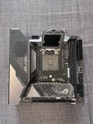 Placa Base ASUS ROG STRIX Z490-I GAMING 863YLW