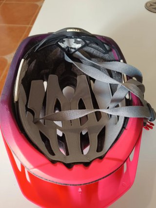 Casco Btwin 500 Morado y Rosa