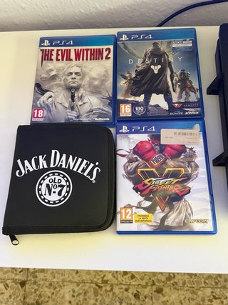 PS4 Slim 1TB + 2 mandos + cargador + 20 juegos