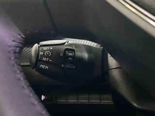 Peugeot 2008 Allure Hybrid 1.2 145CV eDCS6 MHEV!!!
