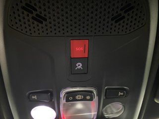 Peugeot 2008 Allure Hybrid 1.2 145CV eDCS6 MHEV!!!