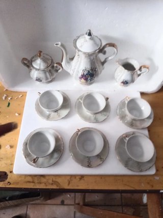 Servizio da caffè completo in porcellana