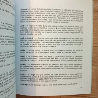 Lletra A. Diccionari d'arquitectura i construcció