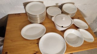 Vajilla Pontesa Royal China