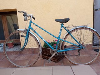 Bicicleta Clásica Azul Gacela BH