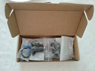 Soporte Voltímetro y USB V-Strom