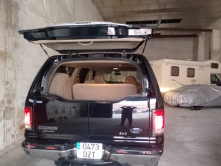 Ford Excursion
