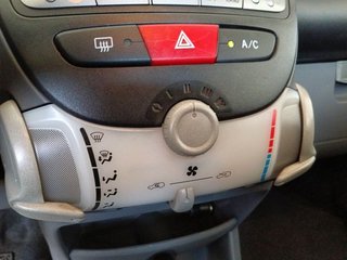 Toyota Aygo 1.4D Blue 40 kW (54 CV)
