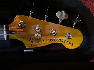 Bajo Fender Eléctrico Vintage