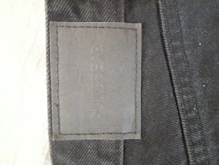 Pantalón vaquero negro