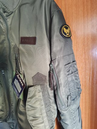 Chaqueta estilo  Aviator MA-2 Verde NUEVO!