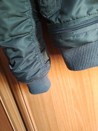 Chaqueta estilo  Aviator MA-2 Verde NUEVO!