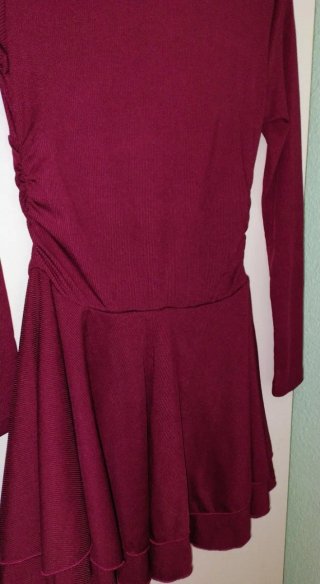 Vestido granate manga larga