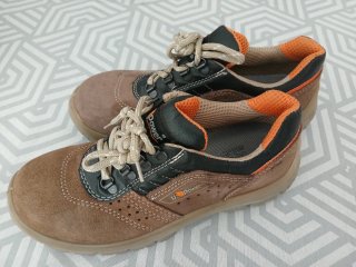 Zapatos de seguridad UPower Marrones y Naranjas
