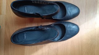 Zapatos de tacón Camper negros