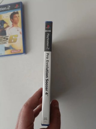 Pro Evolution Soccer 4 PS2 Precintado