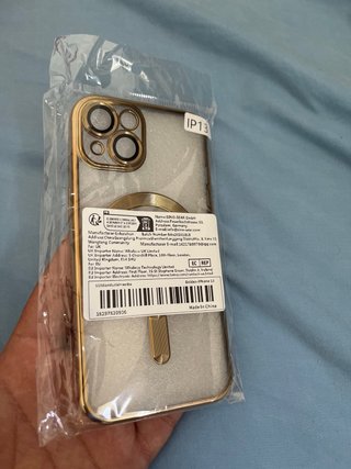 Funda iPhone 13 Dorada