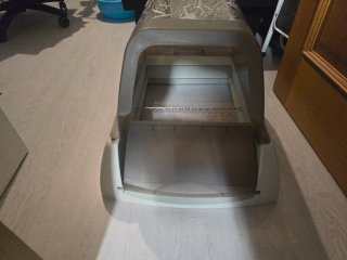Arenero Eléctrico para Gatos