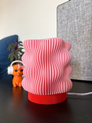 Stylish pink-red table lamp
