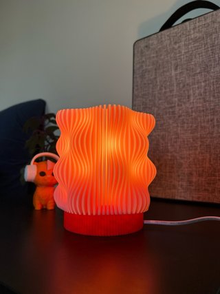 Stylish pink-red table lamp