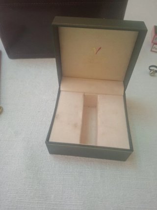 Caja Viceroy Negra