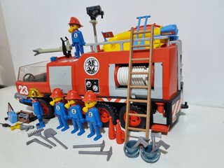 Playmobil 3526 Caja Antiguo Camion Bomberos Equipo