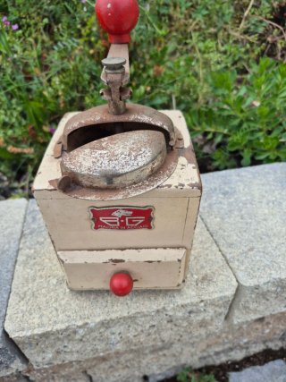 Macinacaffè vintage BG anni '50