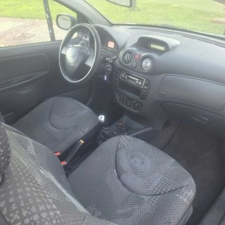 Citroën C2  Motor 1.1 i (gasolina) 60 CV