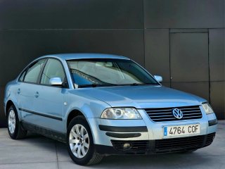 Volkswagen Passat 2003
