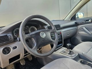 Volkswagen Passat 2003