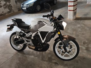 Hyosung GD 250 EXIV 2016 Blanca