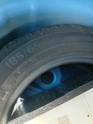 Rueda de repuesto Michelin 185/55R15