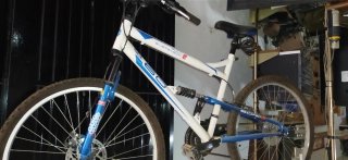 Bicicleta de Paseo Full Suspension