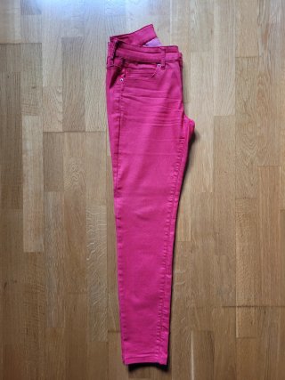 Vaqueros Mango Super Slim Rojos