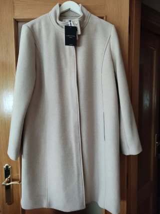 Abrigo beige sin estrenar