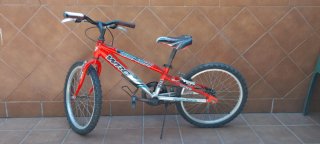Bicicleta infantil Conor WRC 201 Roja
