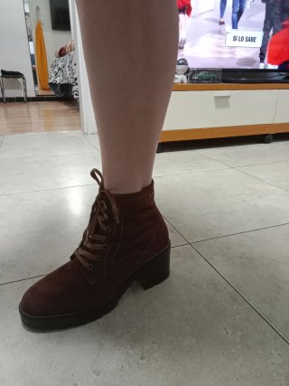 Botines de mujer marrones *Mustang*