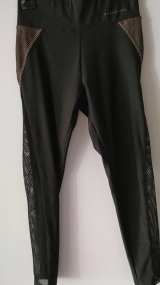 Leggings deportivos Oysho marrón