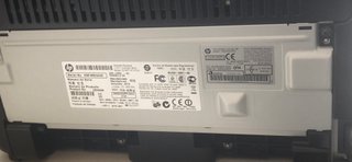 Impresora HP Láser Negra - HP LaserJet Pro P1102W