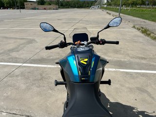 BMW F 900 R Azul
